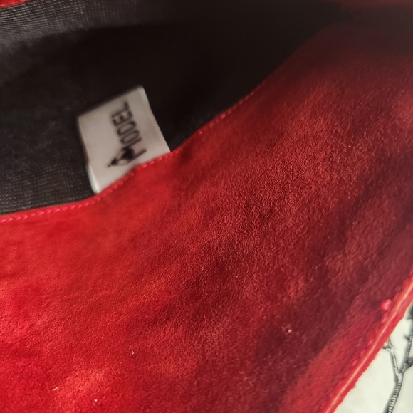 Red heeled boots  b10 - Picture 9 of 13